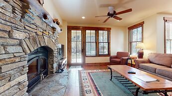 Snowcreek Vi The Lodges #1133 2 Bedroom Condo by RedAwning