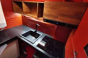 Newly Renovated Apartment in Cervinia's Heart