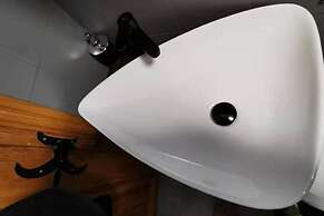 Newly Renovated Apartment in Cervinia's Heart