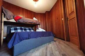 Newly Renovated Apartment in Cervinia's Heart