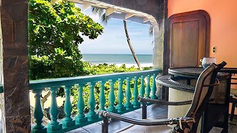 Marea Brava Hotel & Villas