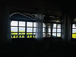 Marea Brava Hotel & Villas