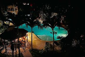 Marea Brava Hotel & Villas