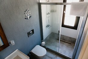 Cati Hotel Boutique Plus