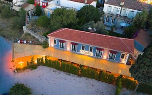 Cati Hotel Boutique Plus