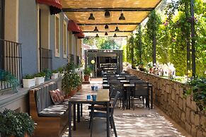 Cati Hotel Boutique Plus