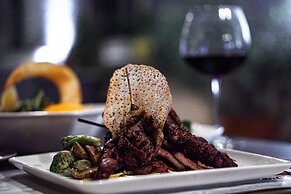 Cati Hotel Boutique Plus