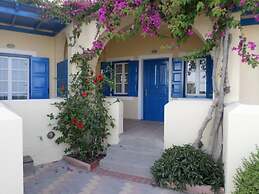 Santorious Cavehouse