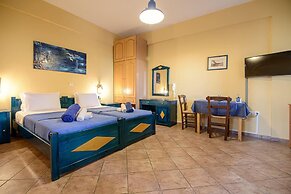 Santorious Cavehouse