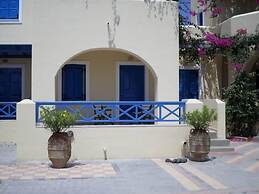 Santorious Family Apartment