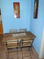 Santorious Family Apartment