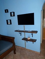 Santorious Family Apartment