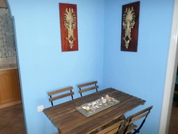 Santorious Family Apartment