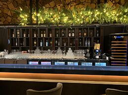 Millennium Plaza Hotel