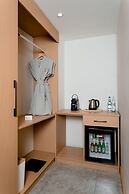 Millennium Plaza Hotel