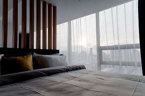 Millennium Plaza Hotel