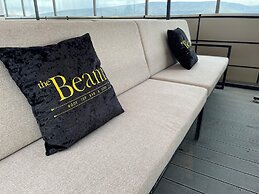 Millennium Plaza Hotel