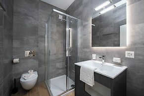 Boutique Apartment 7