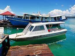 Dreamland Beach Holiday