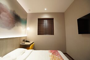 Ginger Mumbai Goregaon