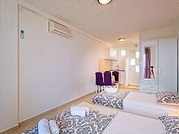 Apartments Grljević