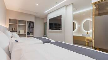 SeoMyeon Denvasta Central Hotel