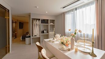 SeoMyeon Denvasta Central Hotel