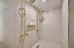 SeoMyeon Denvasta Central Hotel