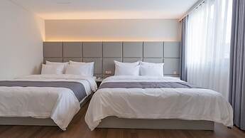 SeoMyeon Denvasta Central Hotel