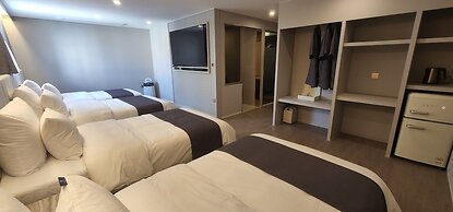 SeoMyeon Denvasta Central Hotel