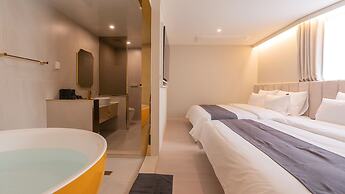 SeoMyeon Denvasta Central Hotel