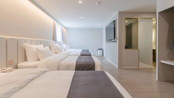 SeoMyeon Denvasta Central Hotel