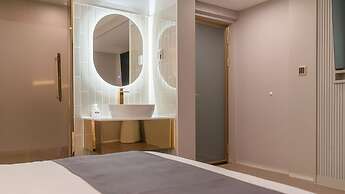 SeoMyeon Denvasta Central Hotel