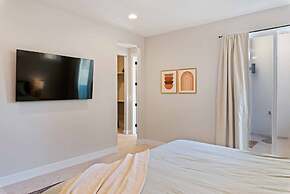 Persian Palms by RedAwning