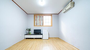 Gangchon Pine Hill Pension