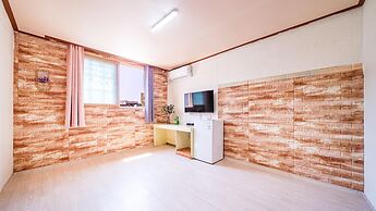 Gangchon Pine Hill Pension