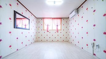 Gangchon Pine Hill Pension