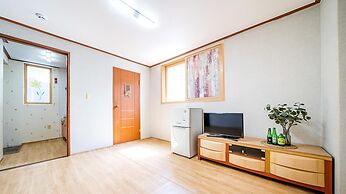 Gangchon Pine Hill Pension