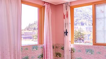 Gangchon Pine Hill Pension