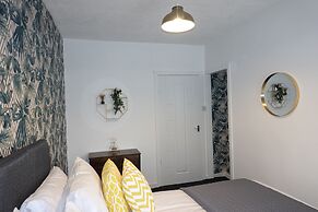 Lady Wilson Apartment