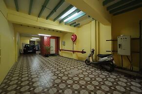 French Breeze Residency