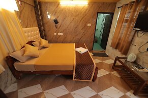 French Breeze Residency