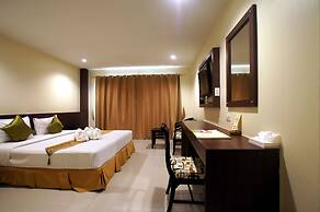 Sunset Khaolak Resort