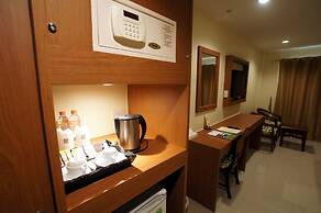 Sunset Khaolak Resort