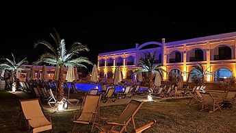 The Rest Port Village Hotel