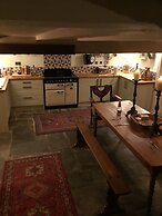 Impeccable 3-bed 17th Century Luxury Cottage