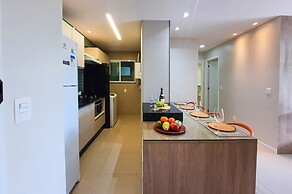 Beach Way Charmoso Pé na Areia 2 quartos 6 pessoas By DM Apartments