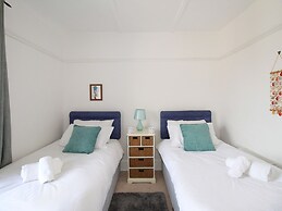 Poppy Cottage