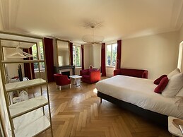 LOGIS HOTEL DU PARC