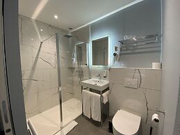 LOGIS HOTEL DU PARC